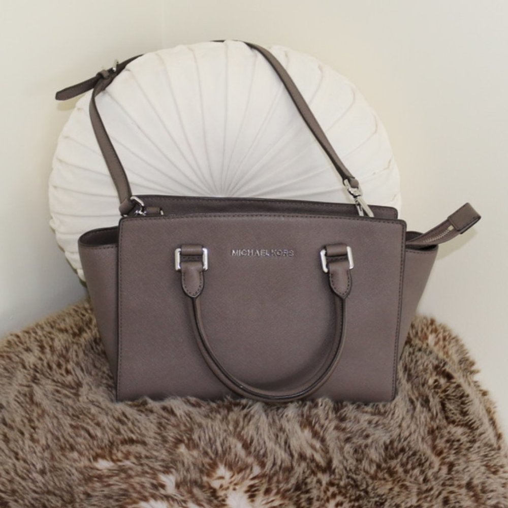 Michael Kors Crossbody